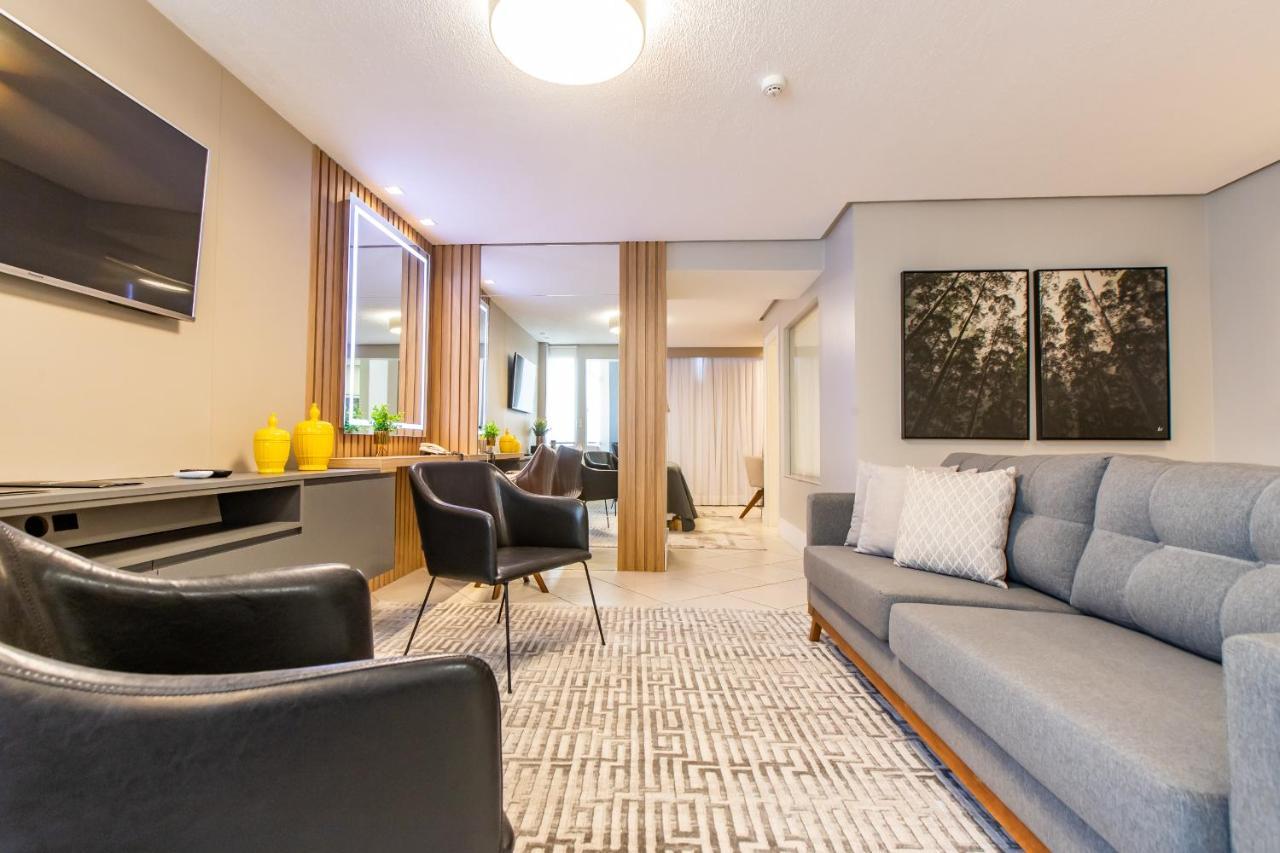 Delupo Hotel - Livin Studios Criciuma  Eksteriør bilde