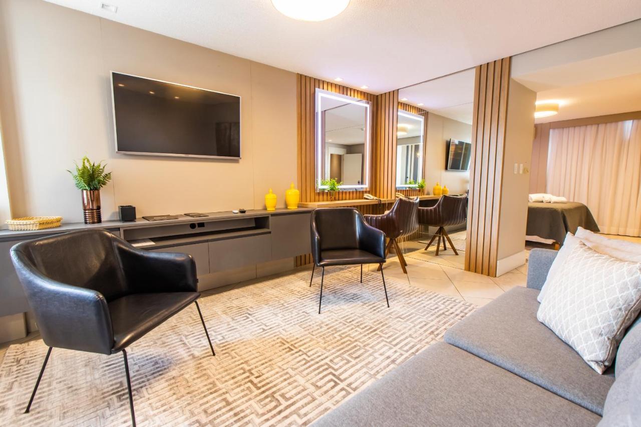 Delupo Hotel - Livin Studios Criciuma  Eksteriør bilde